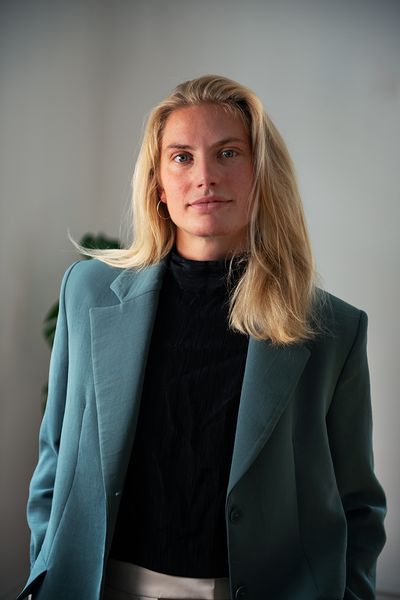 Portrait der Rechtsanwältin Malena Bayer